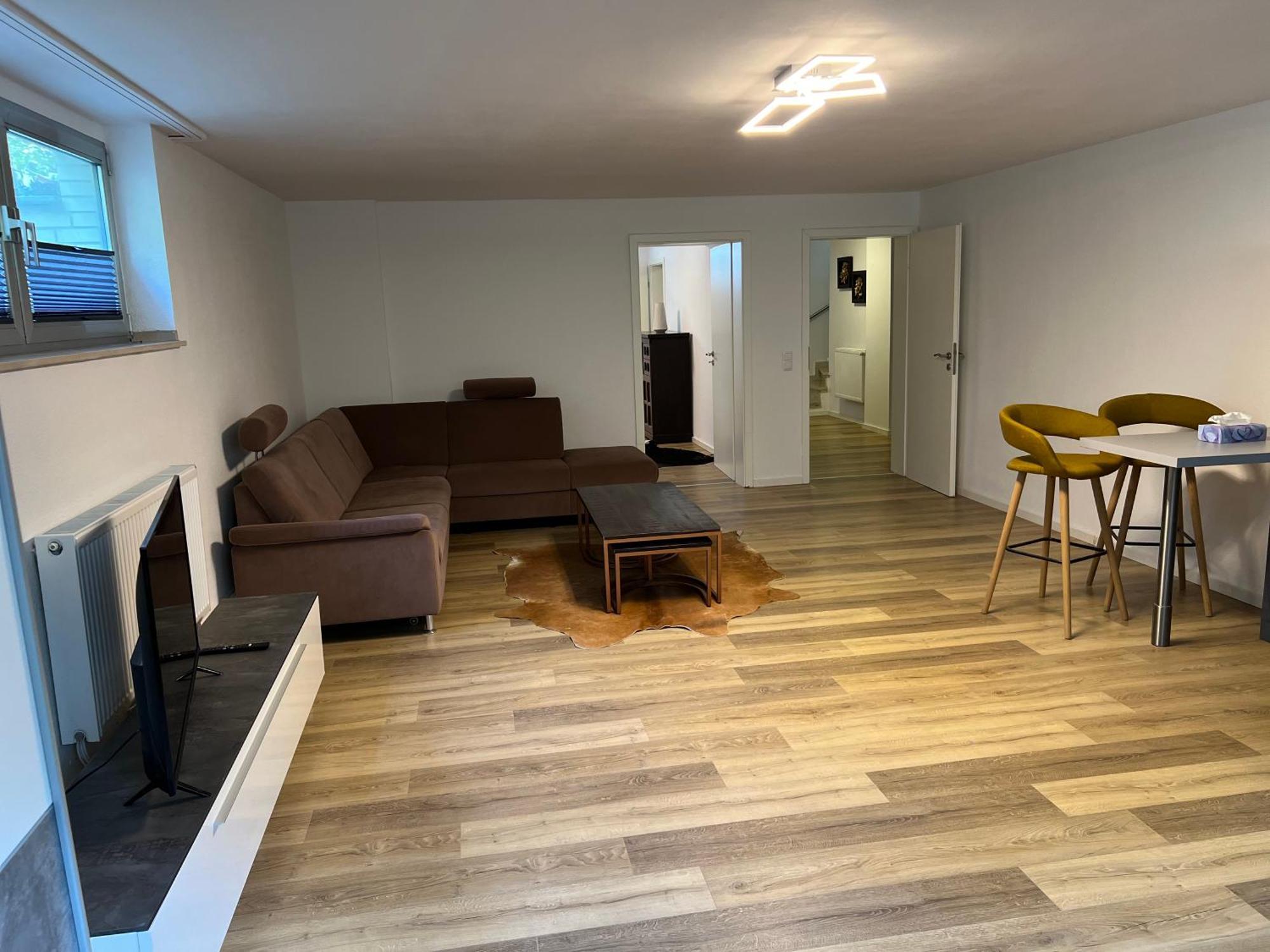 Geraeumige Auch Familienfreundlich Bis 4 Personen Apartment *
